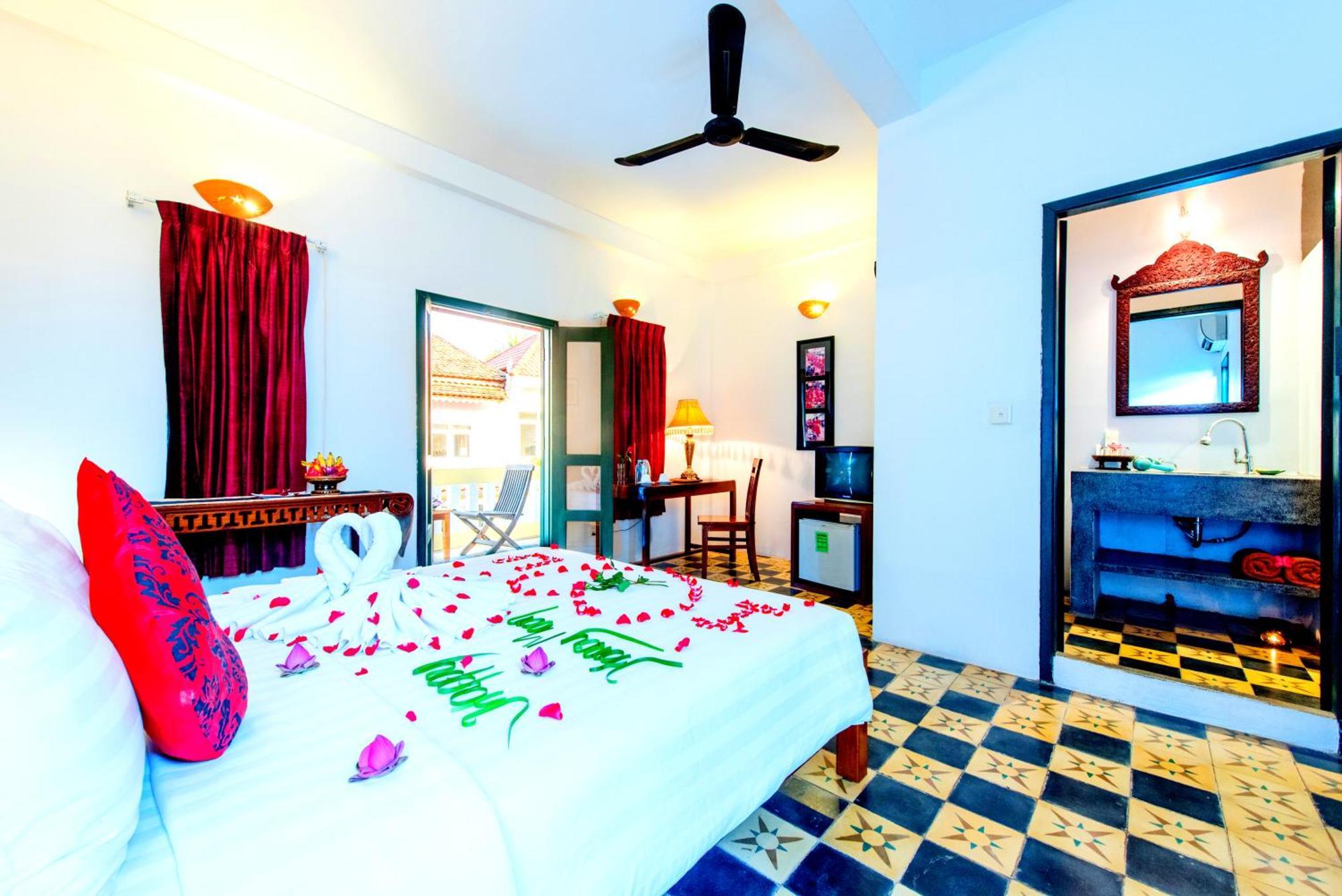 Wat Damnak Hotel 3*