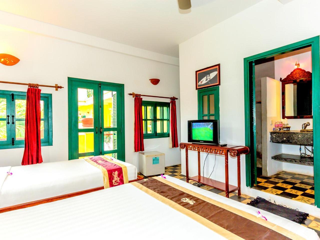 Wat Damnak Hotel 3*